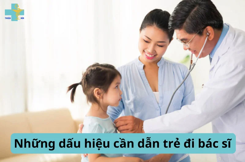Trẻ sơ sinh đi ngoài phân sống